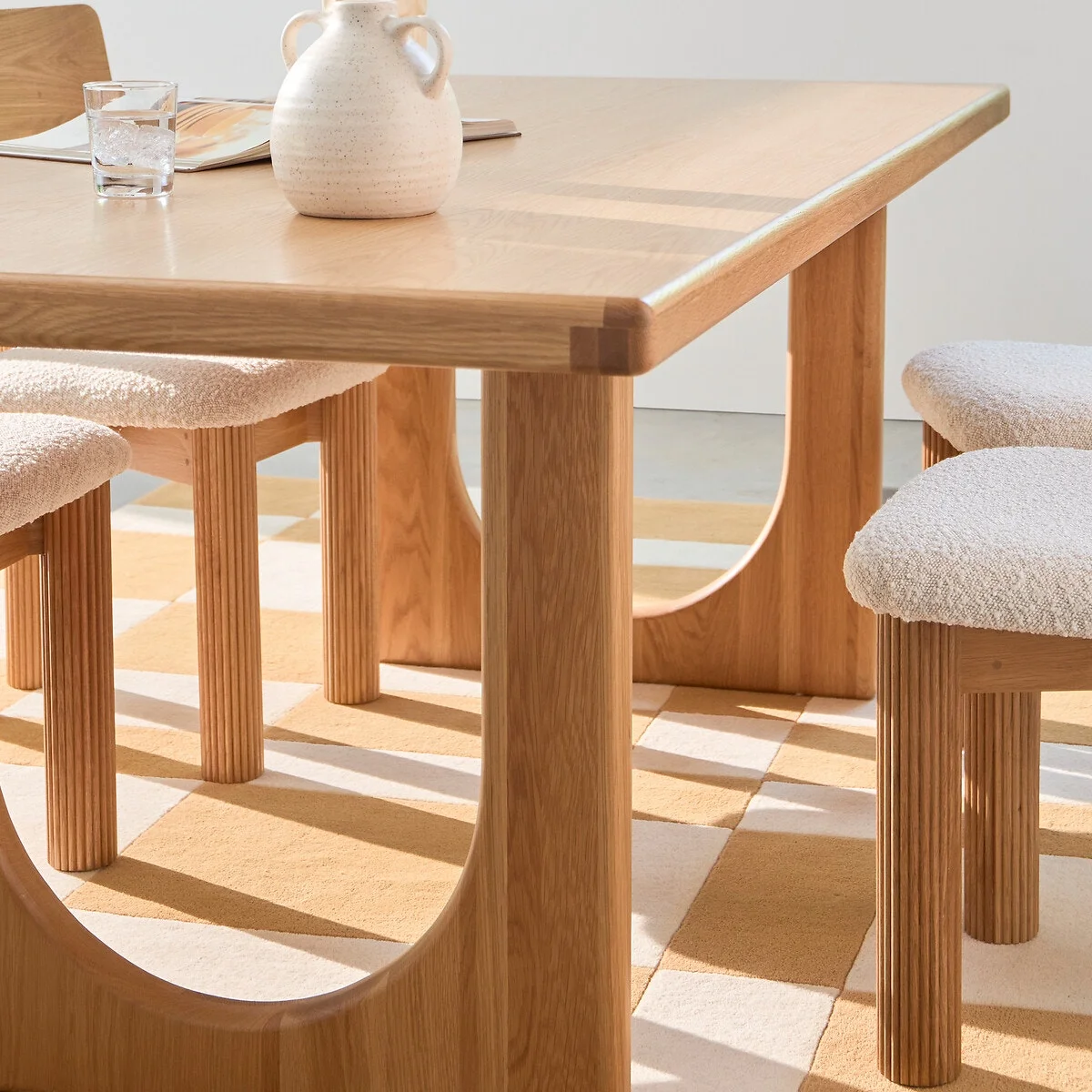 Table en bois massif Douve