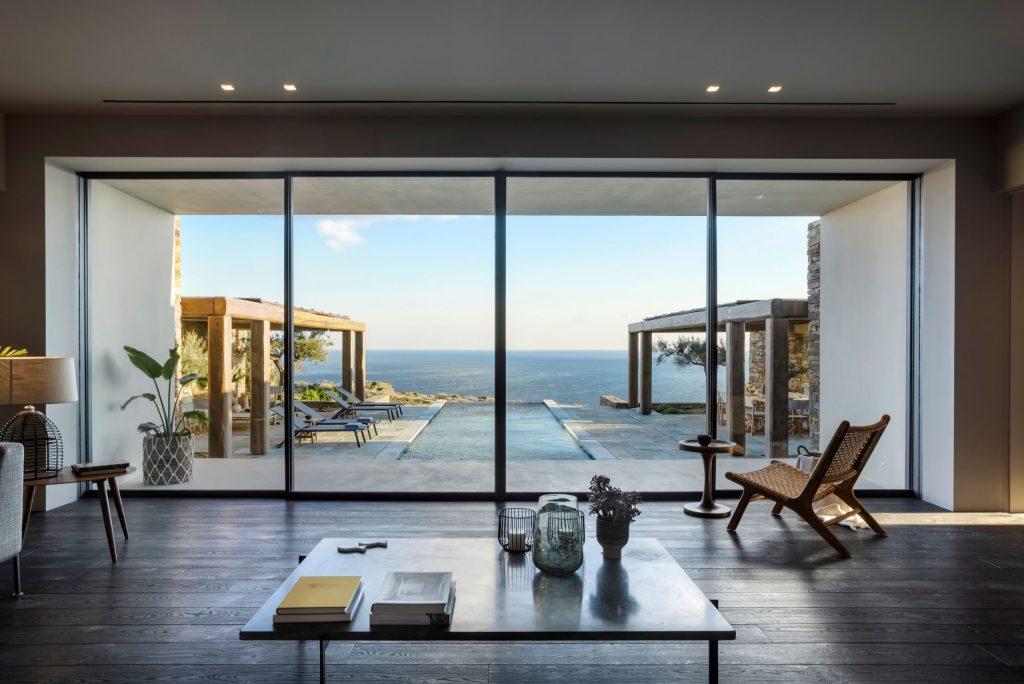 Une splendide villa contemporaine en Grece offrant une vue epoustouflante sur la mer 4