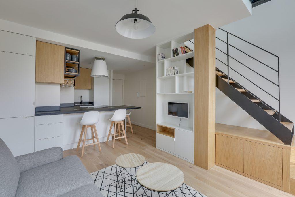 Un appartement parisien de 38 m2 repense et transforme en duplex 2