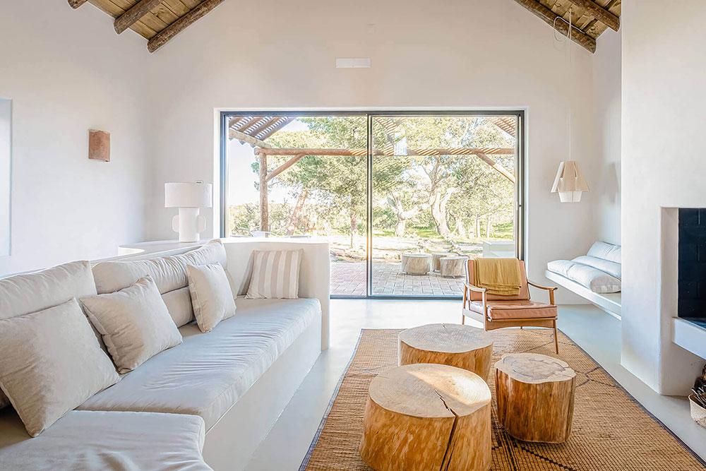 Une villa au Portugal alliant influences mediterraneennes et decoration contemporaine 4