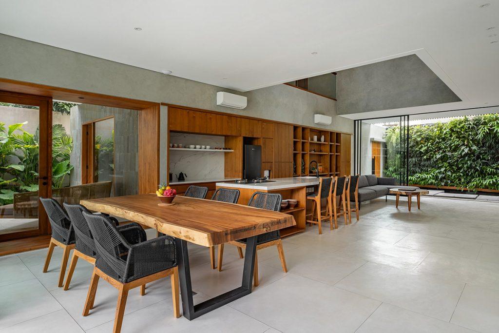 Decouvrez une villa Balinaise ou le design contemporain rencontre la splendeur tropicale 1