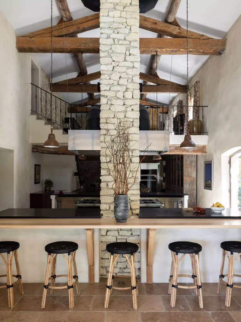 Entre tradition et confort moderne decouvrez cette magnifique villa en Provence 5