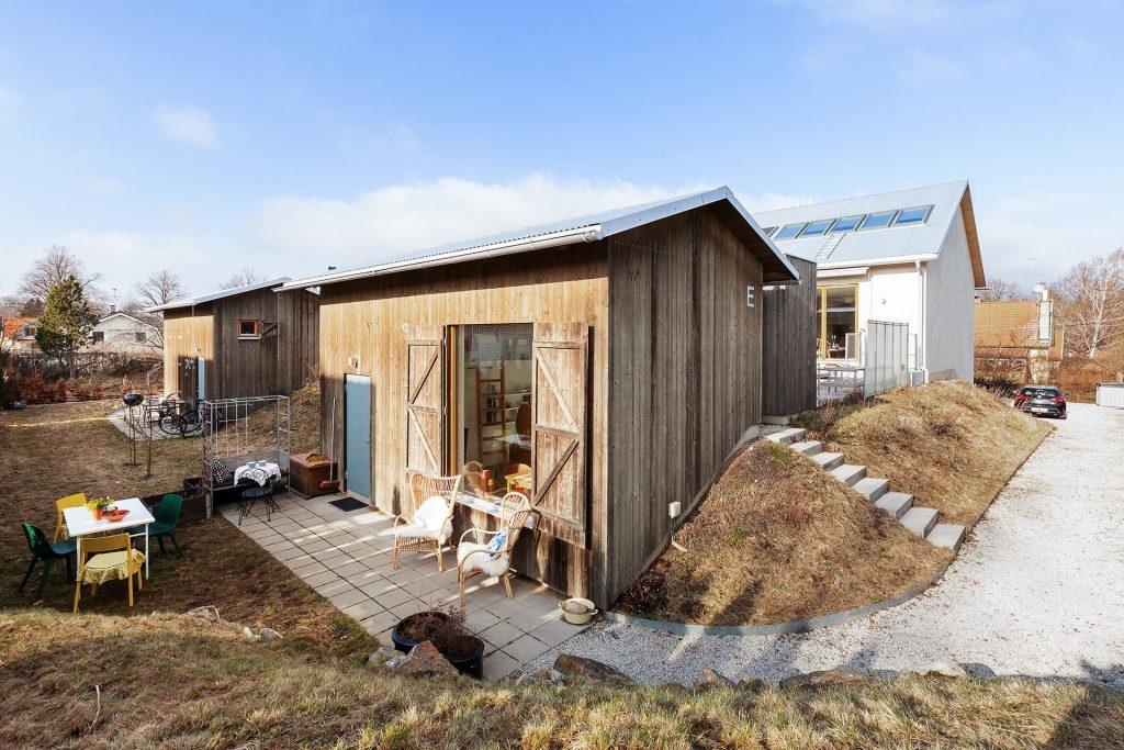 Petite mais ingenieuse decouvrez cette maison en bois de seulement 27 m2 parfaitement amenagee 15