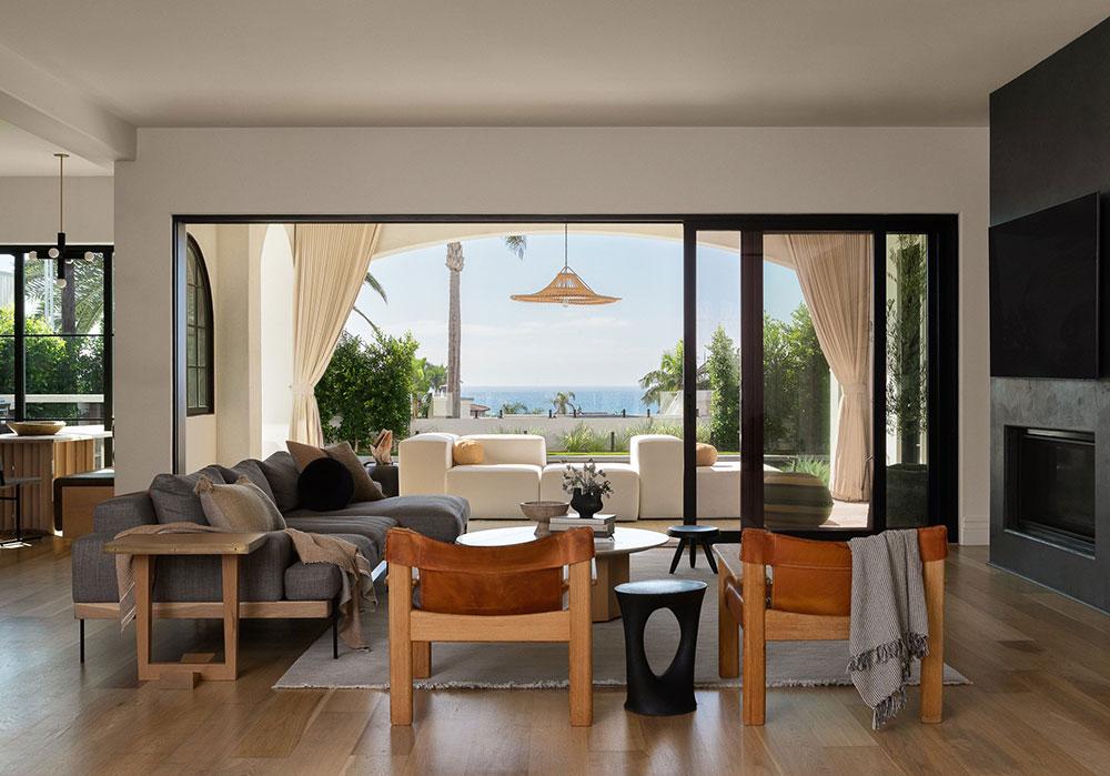 Marbre bois et vue mer plongez dans une villa californienne ou le luxe rencontre la tranquillite 4