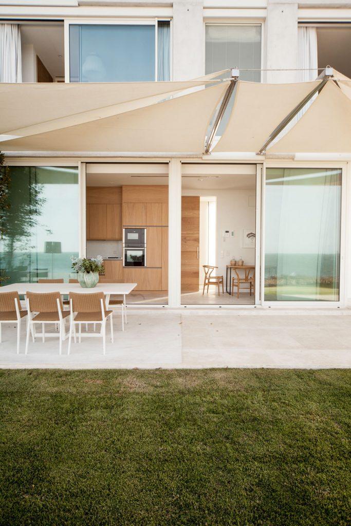 Ce vieux logement paraissait banal… jusqua ce que la designer le transforme completement 7